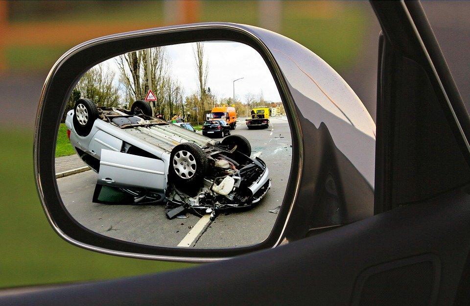 7 cosas que necesitas saber al tener un accidente de auto